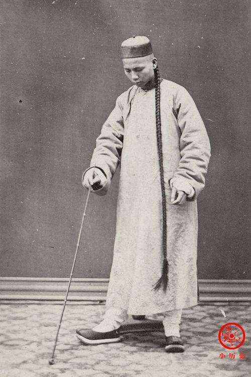 日本男女动态图后入式